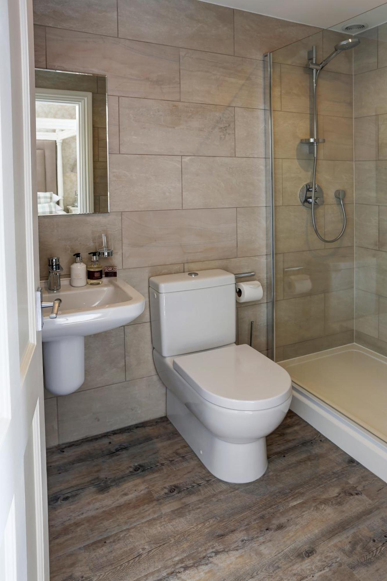 Falcon Manor Hotel Сеттл Екстер'єр фото